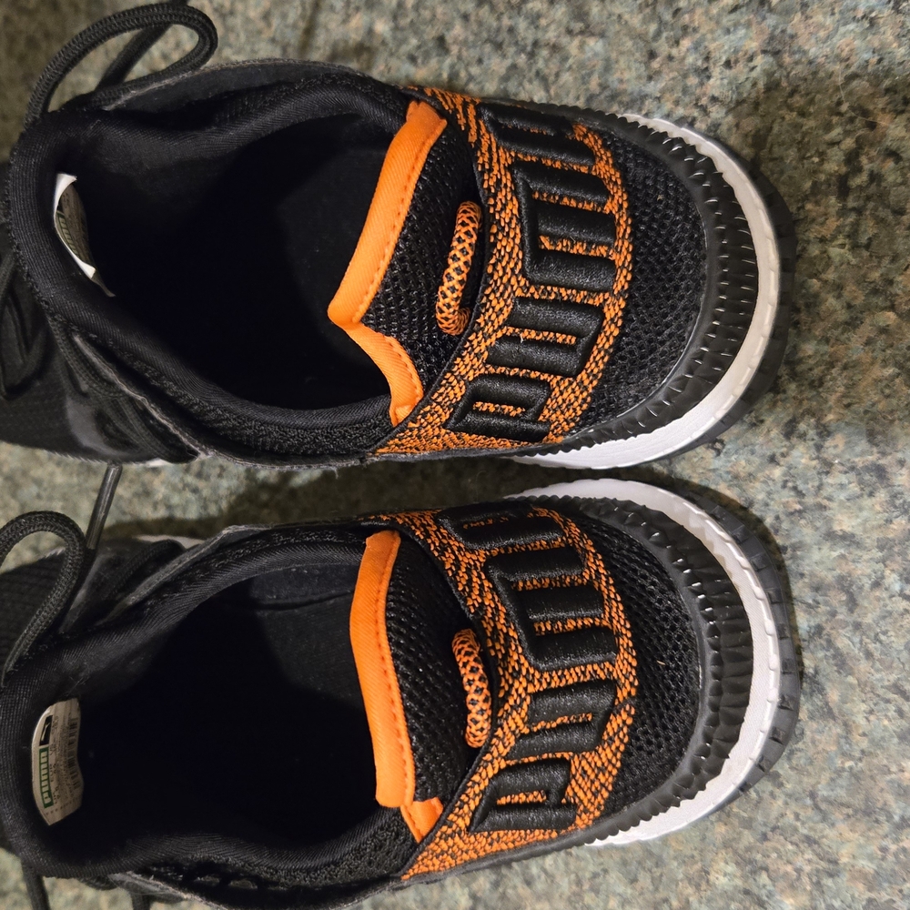 PUMA Black and Orange Sneakers